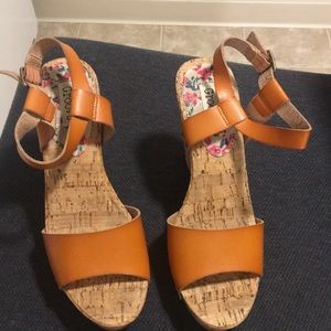 Nutmeg strap ankle wedges